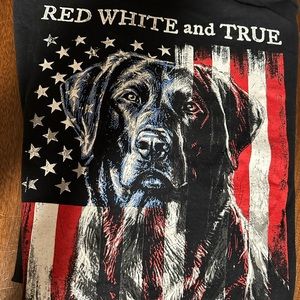 NWOT “Red, white, and true” flag shirt with lab, mens large black short sleeve